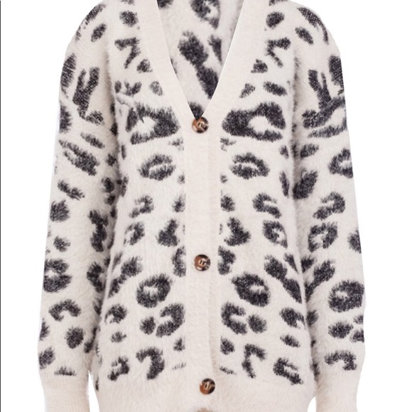 Leopard Animal Print Fluffy Sweater Cardigan - Picture 2 of 5